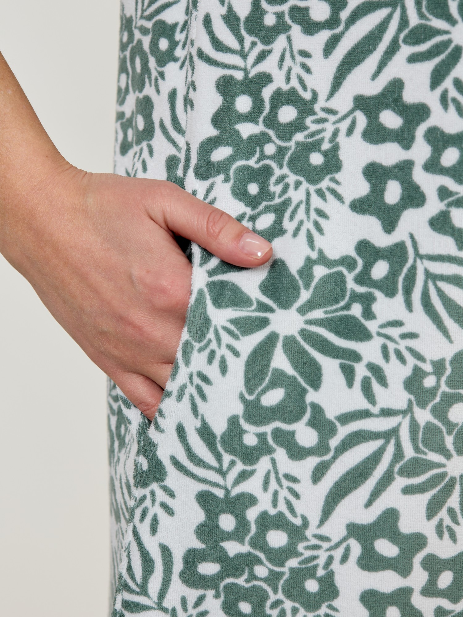 Халат Мира - 4 Халат Мира - 4