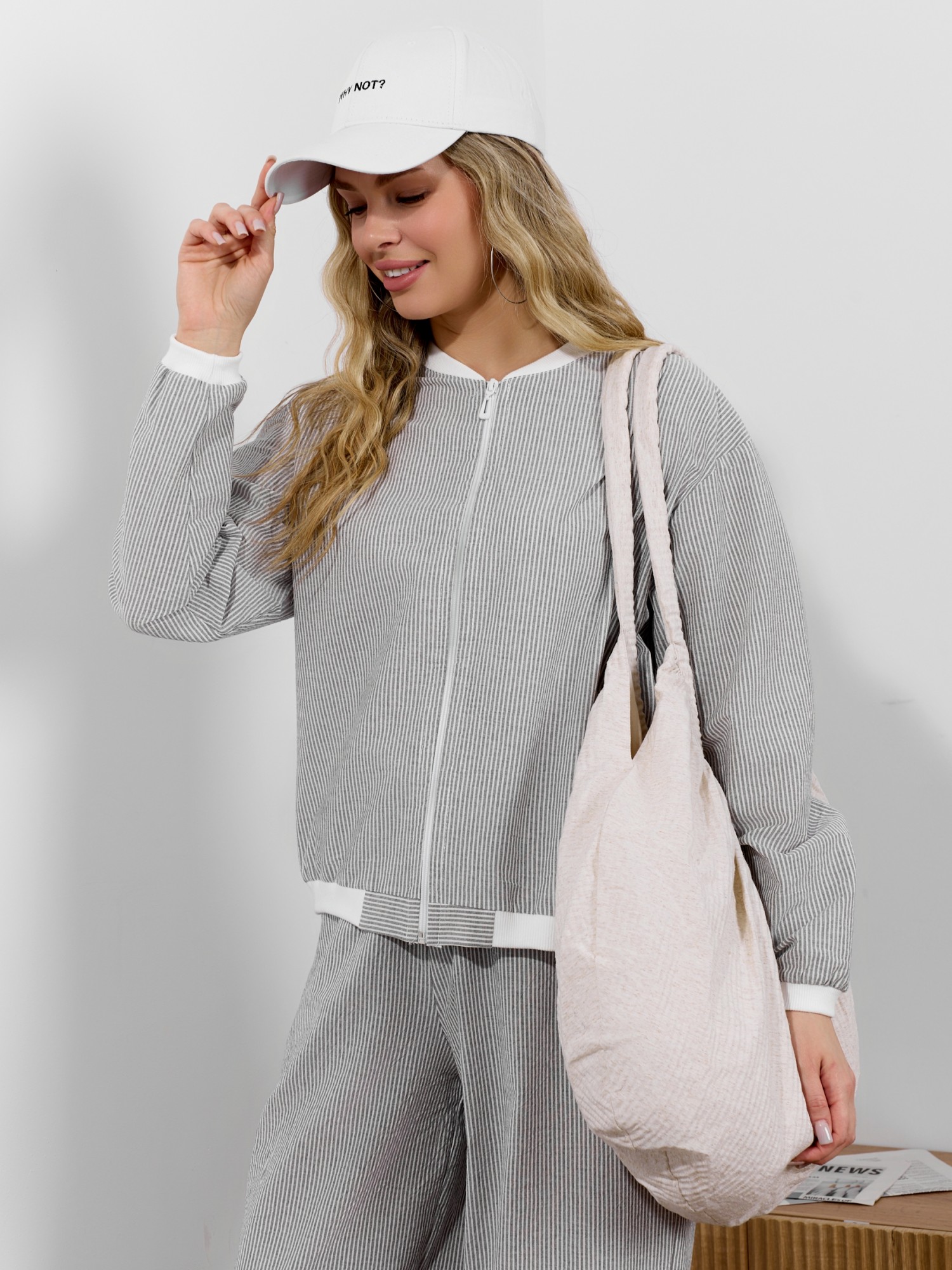 Бомбер Эйра-6 - 11