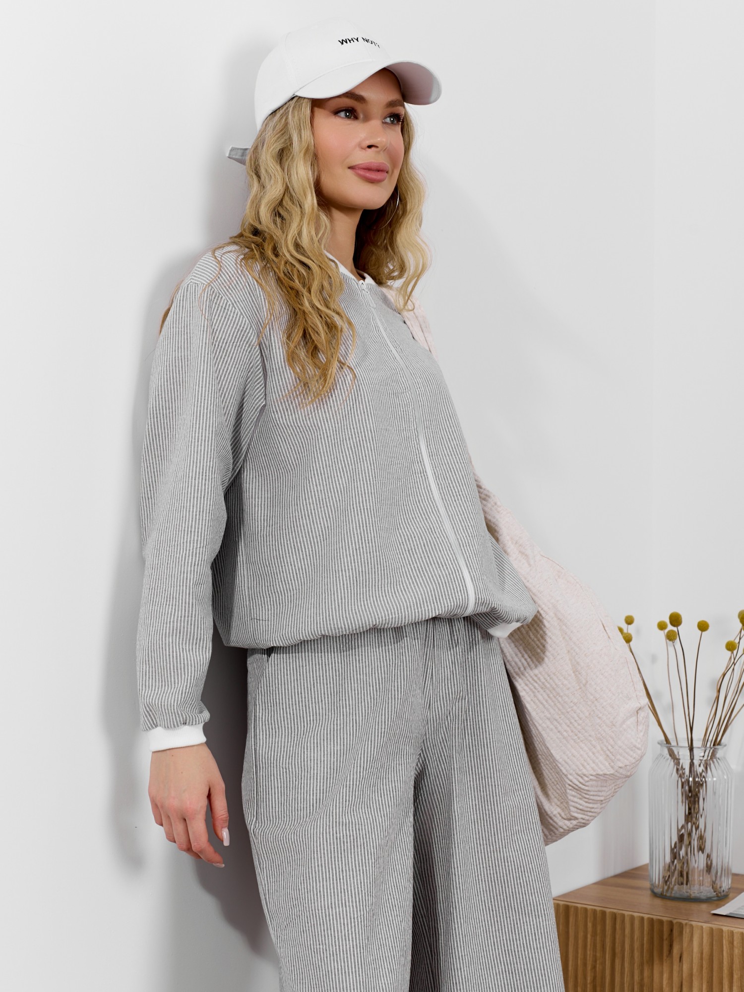 Бомбер Эйра-6 - 14