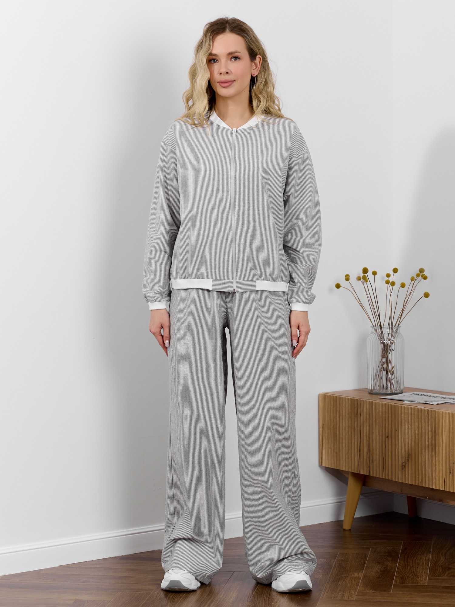 Бомбер Эйра-6 - 16