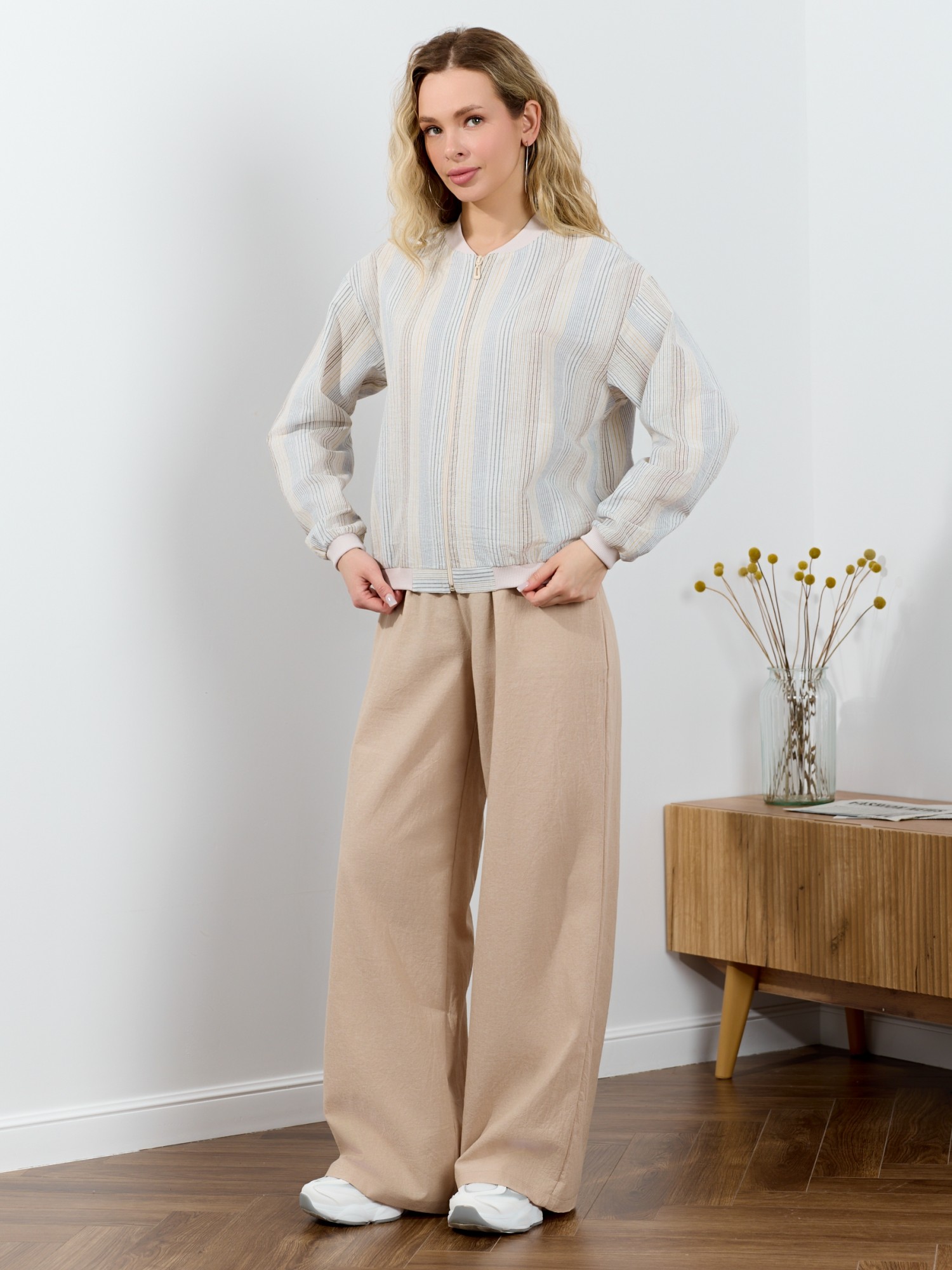 Бомбер Эйра-6 - 12