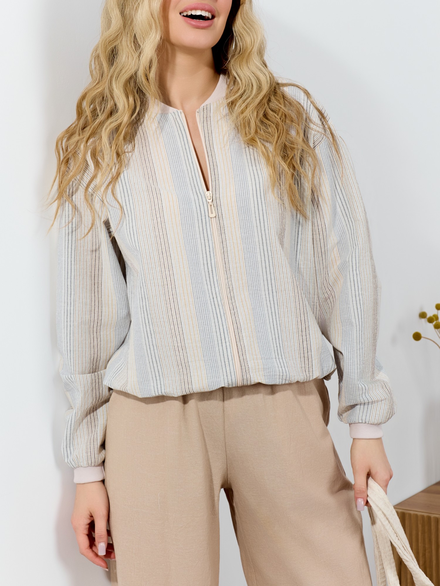 Бомбер Эйра-6 - 2