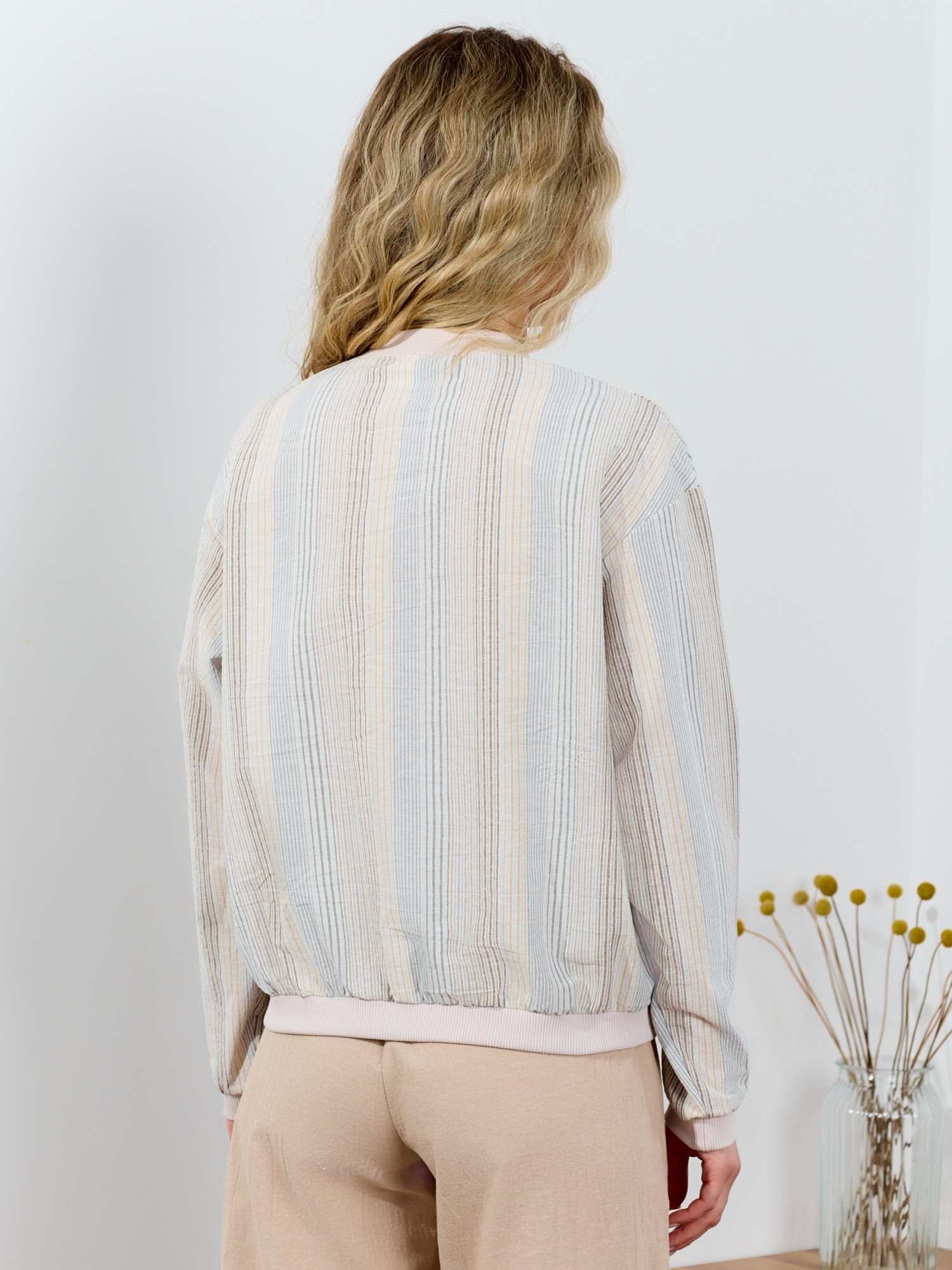 Бомбер Эйра-6 - 8